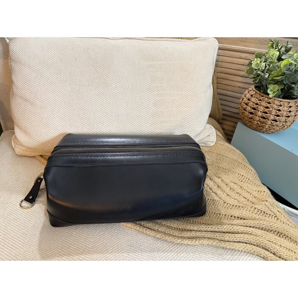 Vintage Bosca Old Leather 10" Zipper Utilikit Black